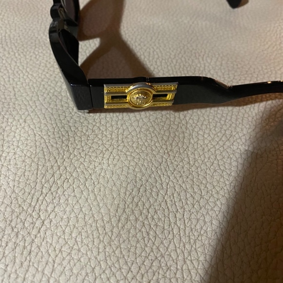 RARE VINTAGE VERSACE SUNGLASSES - Picture 7 of 7